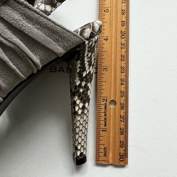 Gorgeous Balenciaga suede and snakeskin heels, size 39 - Picture 9 of 9